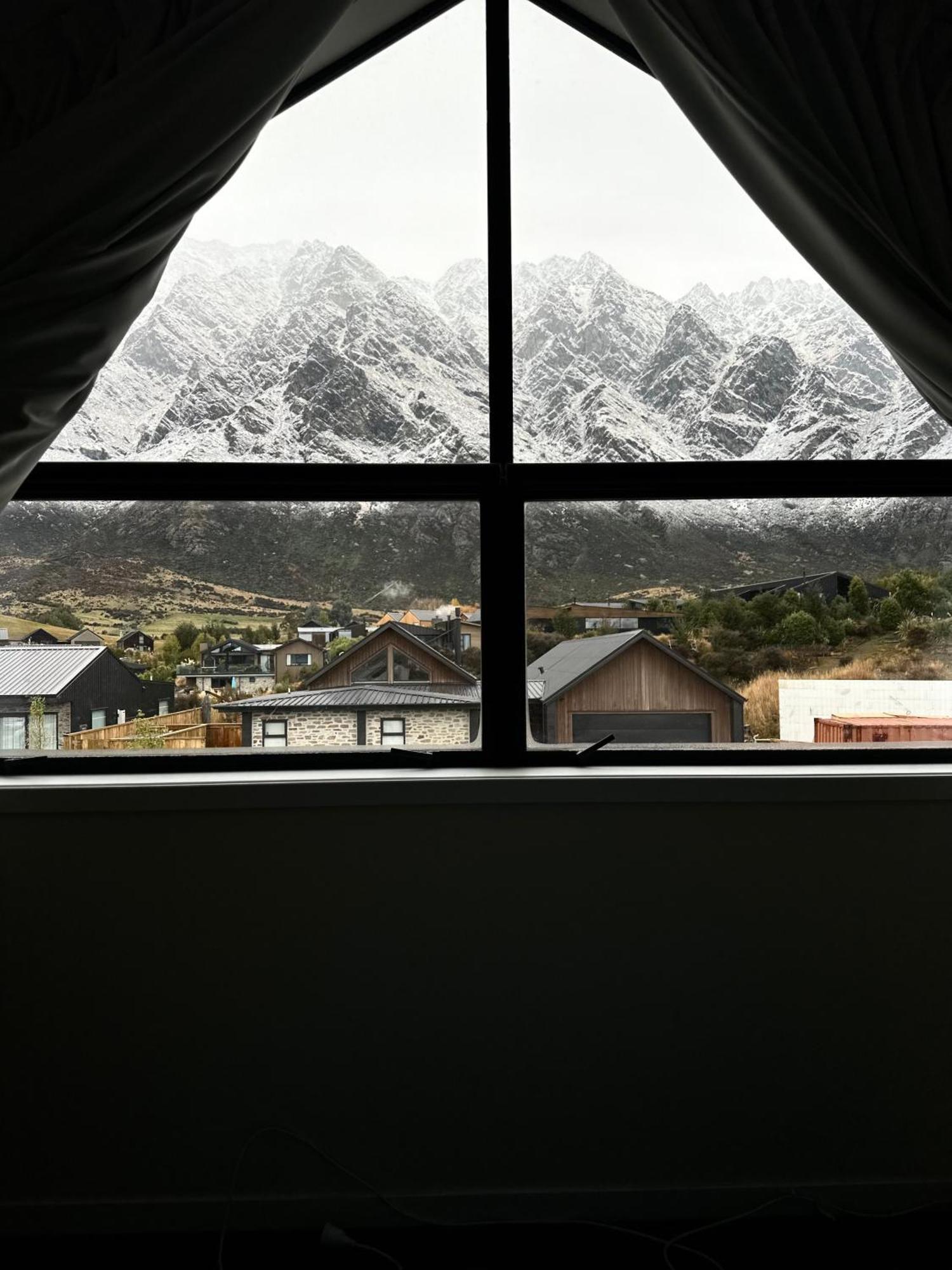 Remarkable View With Hot Tub Frankton Bagian luar foto